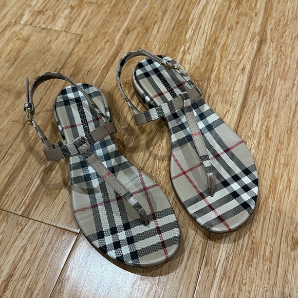 Burberry Emily Vintage Check Thong Sandals 6 36 - Picture 5 of 7